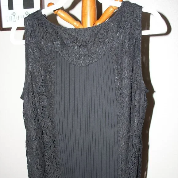 White House Black Market Black Lace sleeveless blouse - Picture 2 of 5